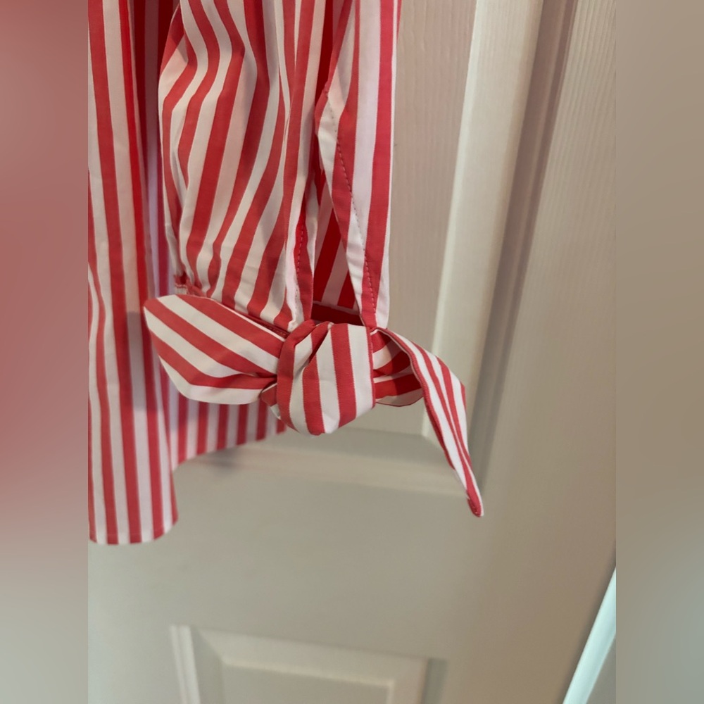 Lilly Pulitzer LESIA RELAXED BUTTON DOWN
ROCOCO RED CABANA STRIPE SIZE LARGE NWT - Picture 2 of 4